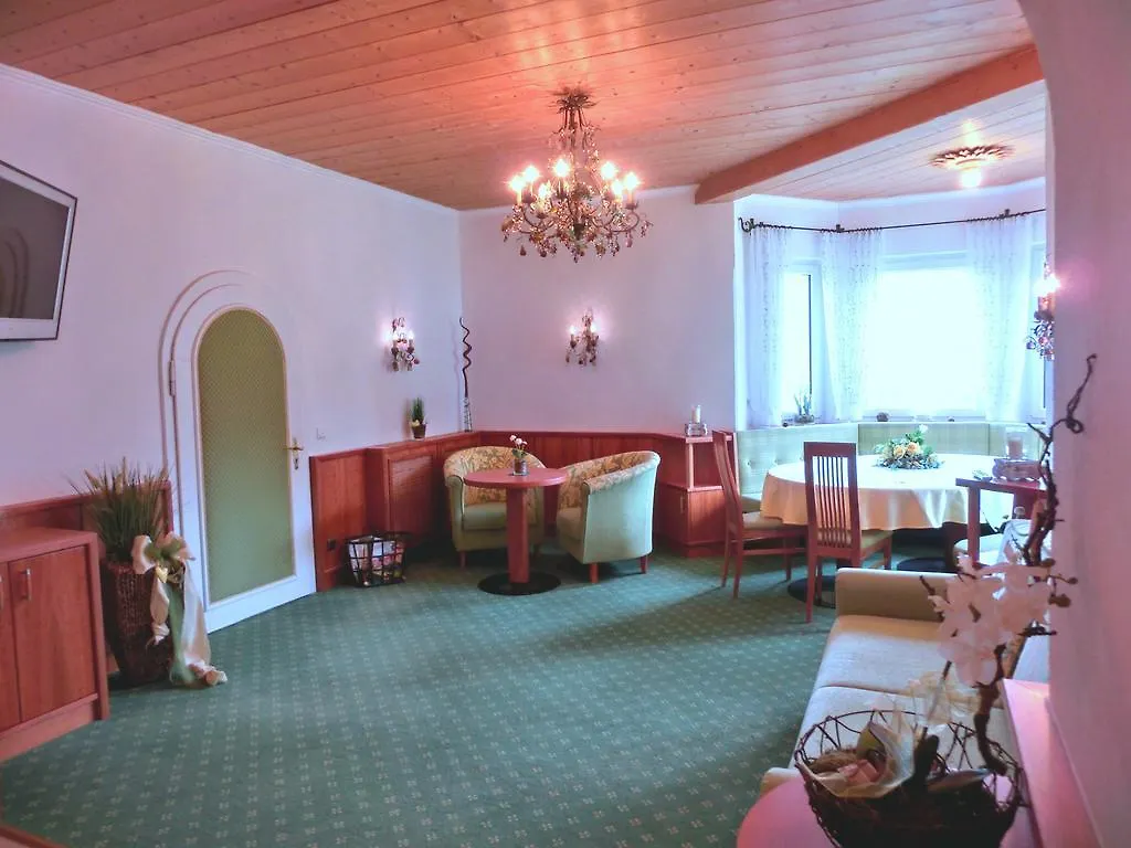Hotel-Garni Drachenburg Mittenwald