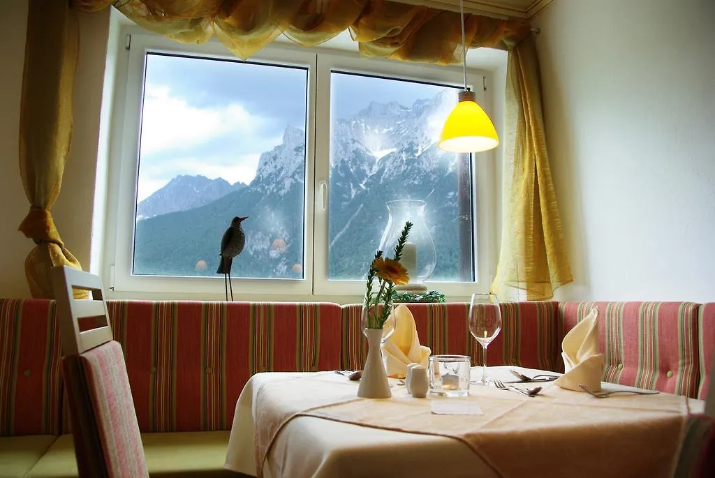 Hotel-Garni Drachenburg Mittenwald