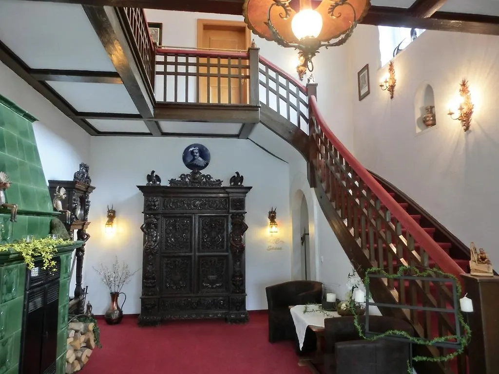 Hotel-Garni Drachenburg Mittenwald 3*,